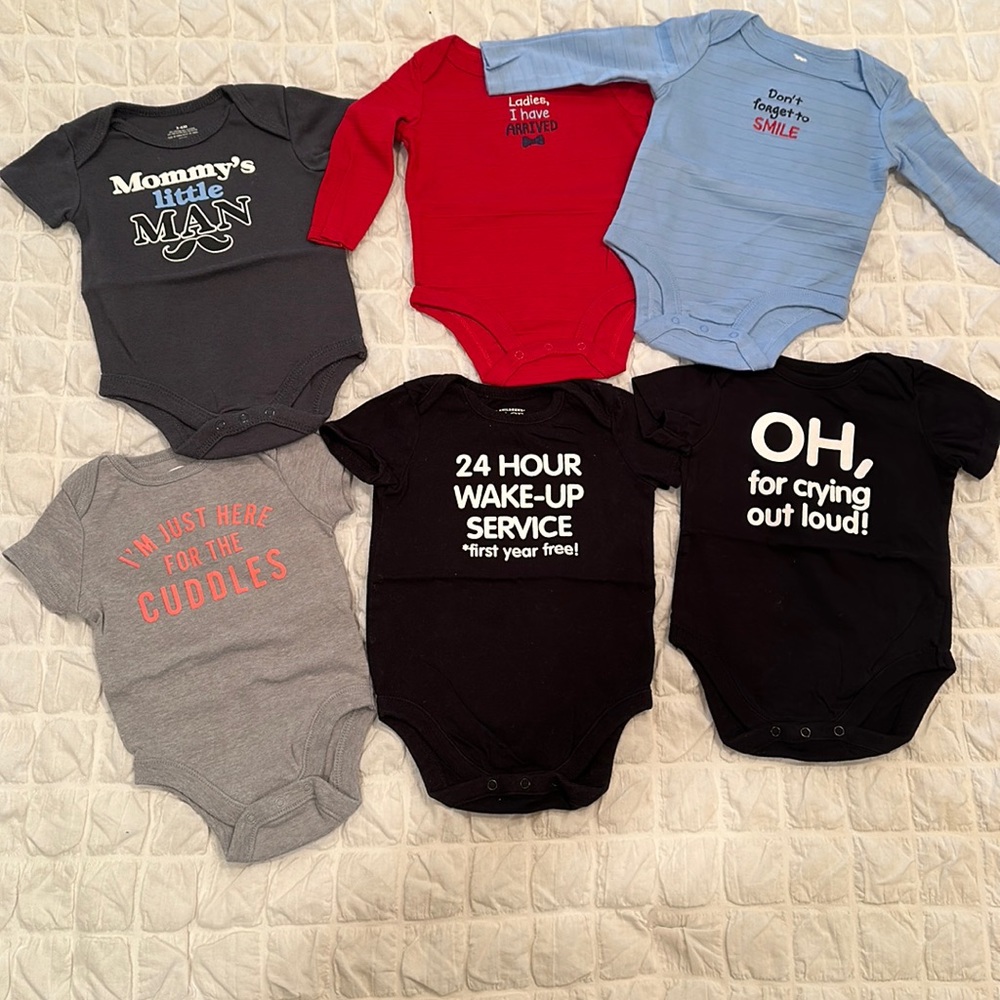 6 onesies 3-6 months